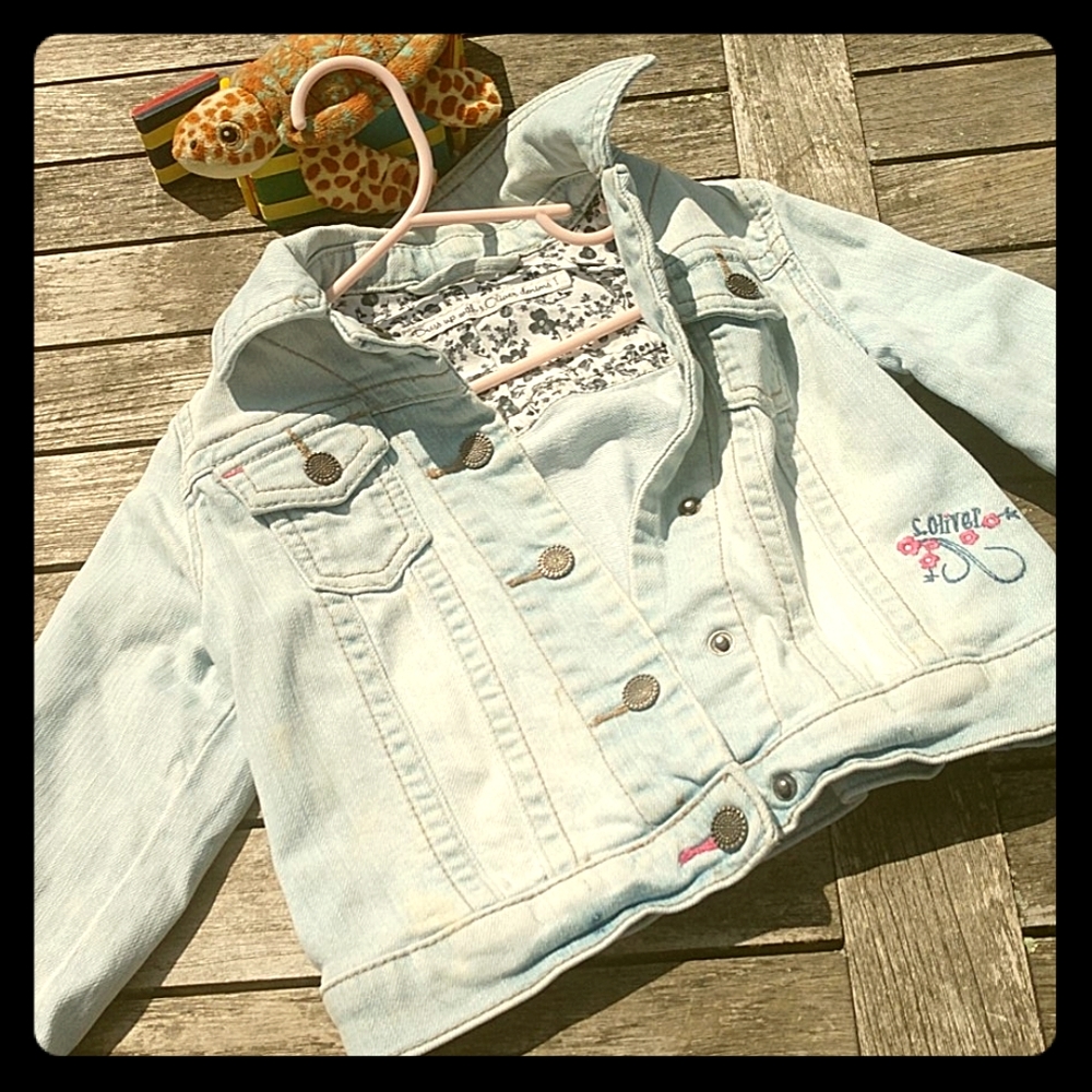Light-wash Jean jacket 2\3T GUC